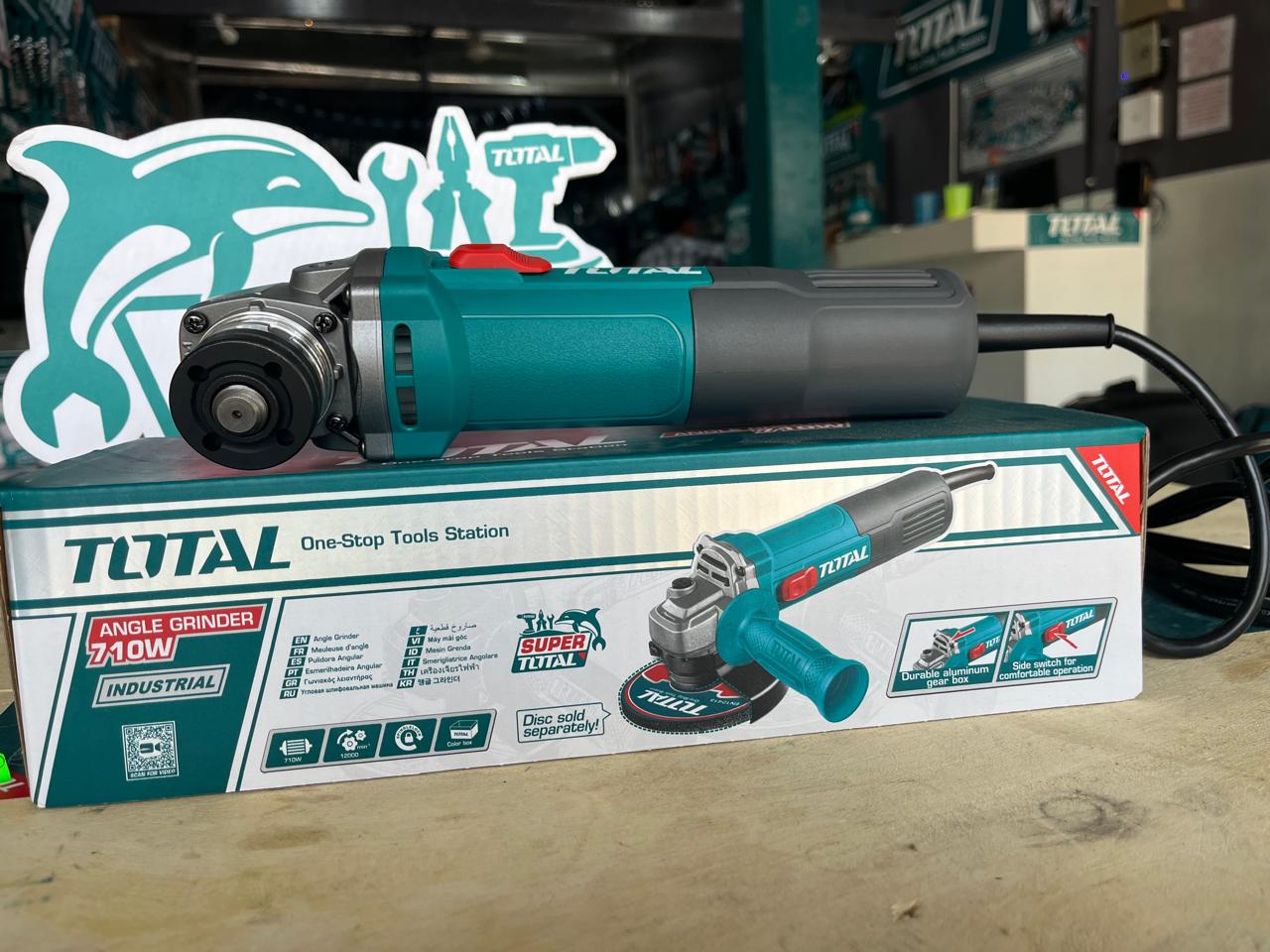 ESMERILADORA 4-1/2 710W TOTAL UTG10711576